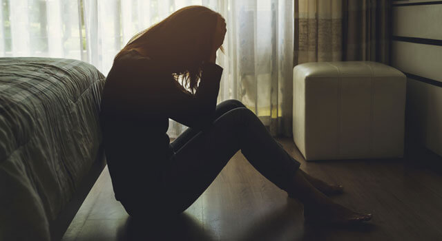 depressed woman with dual diagnosis